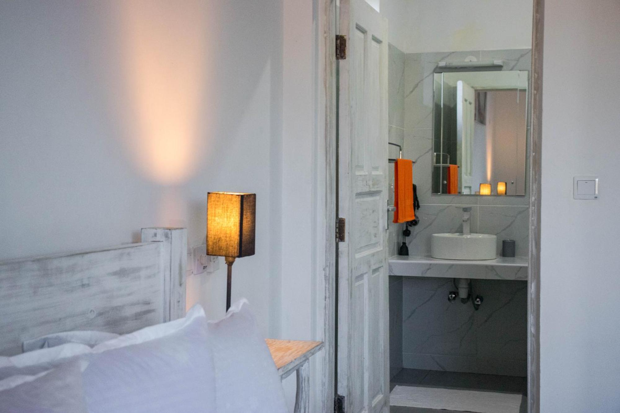 4 U Luxury Bungalows Diani Diani Beach Dış mekan fotoğraf