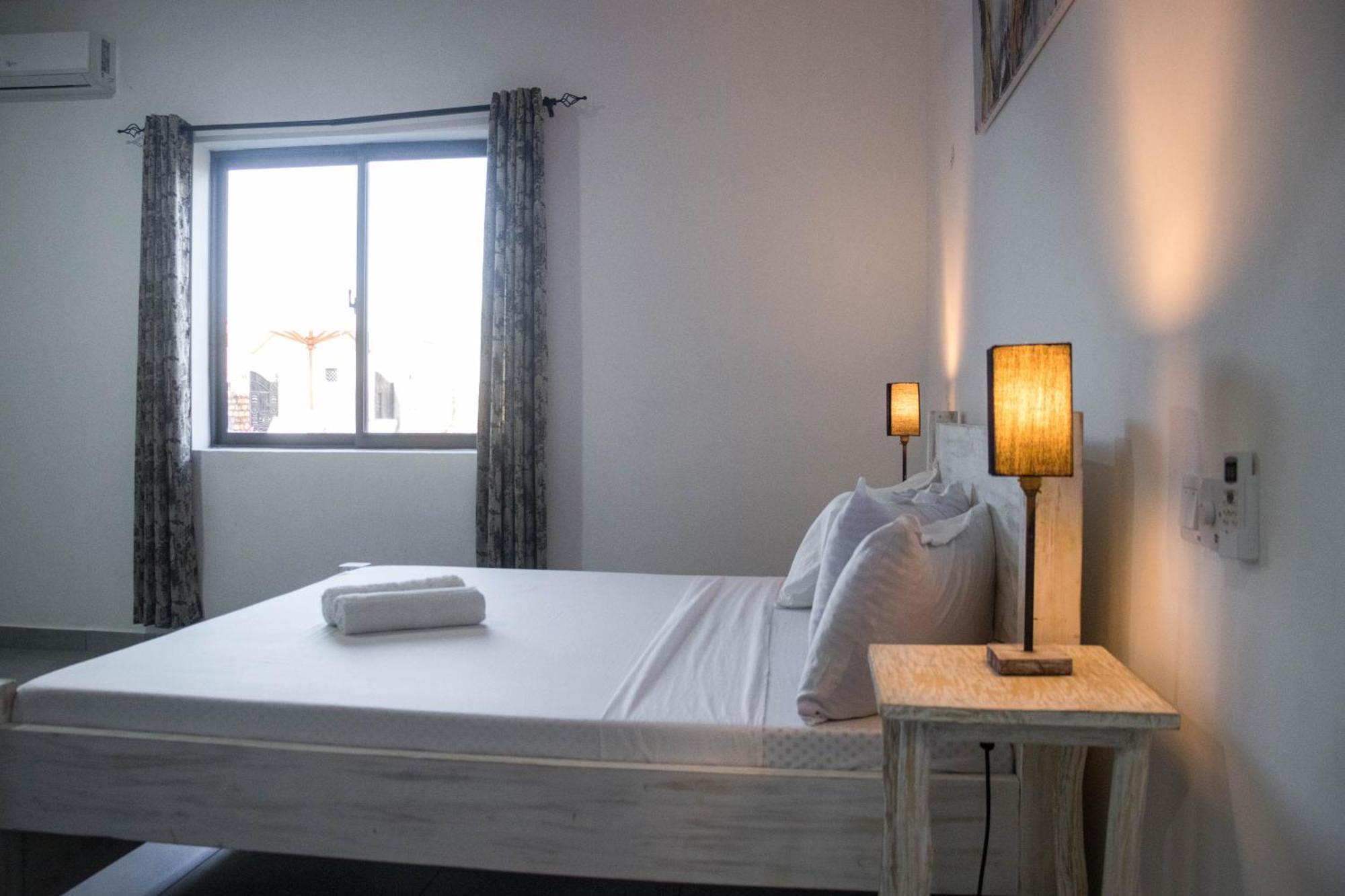 4 U Luxury Bungalows Diani Diani Beach Dış mekan fotoğraf